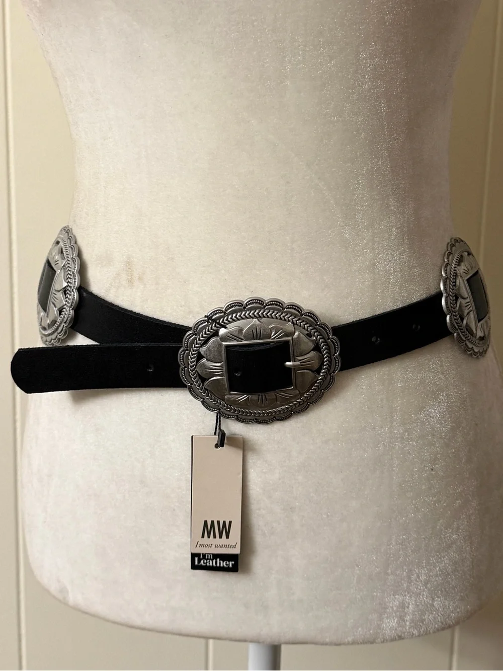 MW Most Wanted  Black Genuine Leather Silver Concho Country Western Belt